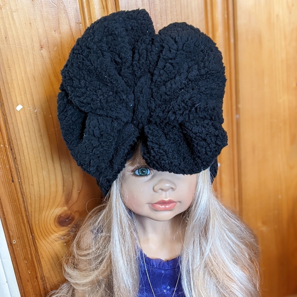 Bows - Picture 3 of 12